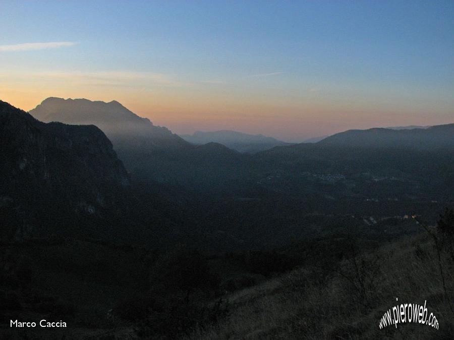 01_I primi colori dell'alba.JPG